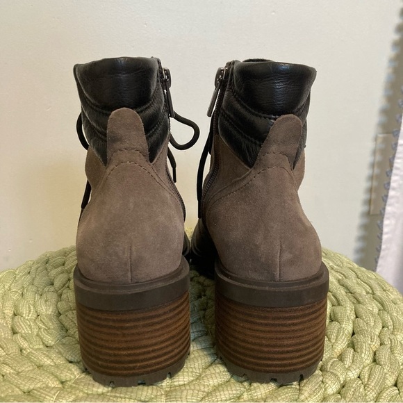 Lucky Brand Dareek Gray Suede Lace-Up Bootie Combat Boots NWOB - Picture 4 of 10